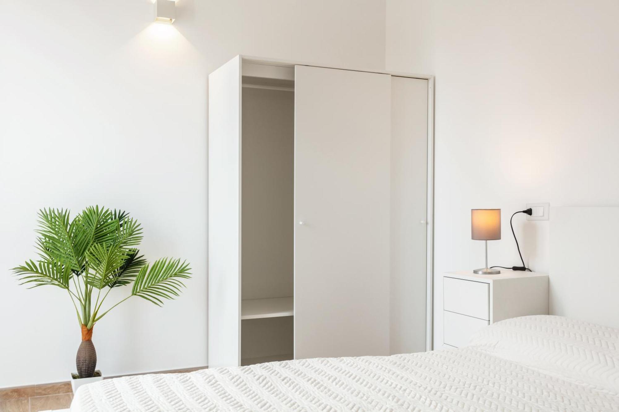 Lena'S Rooms Olbia Esterno foto